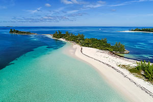 Great Guana Bay/Man-O-War Cay